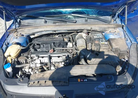 2021 Kia K5 Gt-Line z USA, uszkodzony, nr VIN 5XXG64J24MG035696